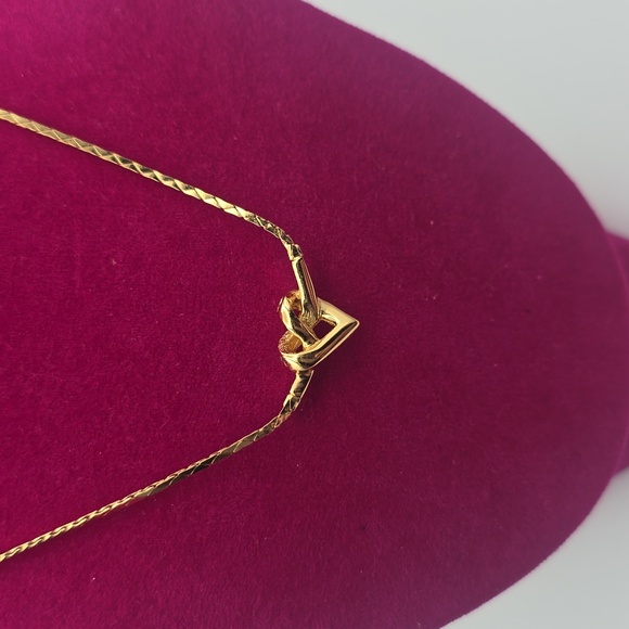 Christian Dior Heart Silver Rhinestones Gold Plated Pendant Necklace (EUC)✨️🖤✨️ - Picture 7 of 10